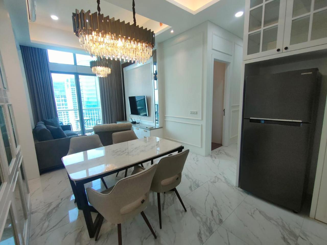 luxuries stmoritz apartment, lippomall puri indah Jakarta Exterior foto